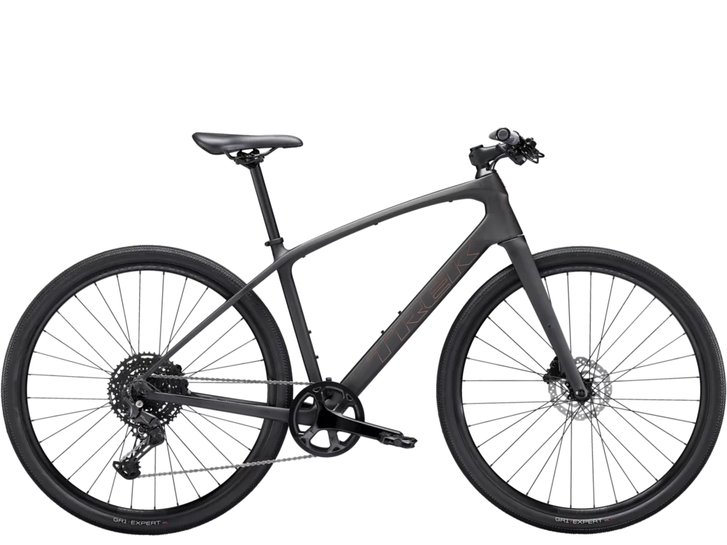 C.lesvelos-TREK-FX-Sport4-2025-VTC-fitness-Carbone